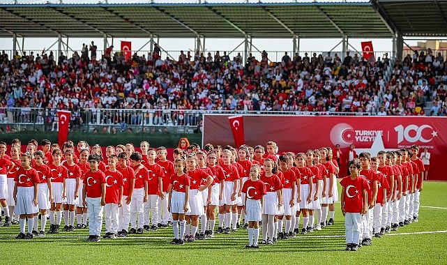 Aliağalılar 29 Ekim Cumhuriyet Bayramı Coşkusunu Hep Birlikte Yaşayacak- Kamu Çalışanı