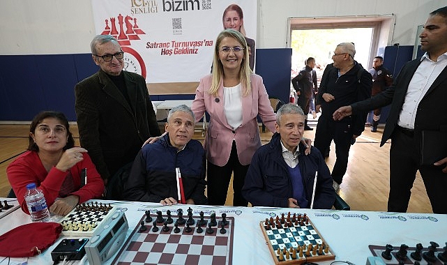 Bakırköy’de ‘Cumhuriyet Bizim’ Şenlikleri Başladı- Kamu Çalışanı