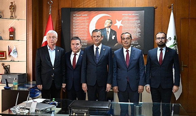 Başkan Böcek: ‘Antalya tropikal meyve üretiminde marka olacak,’- Kamu Çalışanı