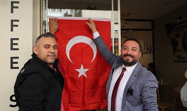 Başkan Turan Cumhuriyet Bayramı’nı kutladı- Kamu Çalışanı