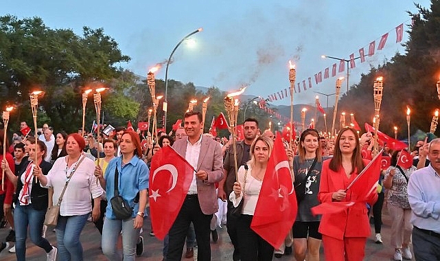 Başkan Zeyrek, “Cumhuriyet yalnızca bir miras değil, korunması gereken bir değerdir”- Kamu Çalışanı