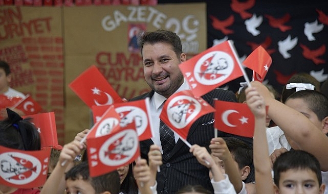 Cumhuriyet’in 101’inci yaşı törenle kutlandı.- Kamu Çalışanı
