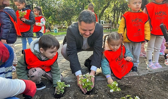 Gençlik Parkı miniklerle “çiçek” gibi oldu- Kamu Çalışanı