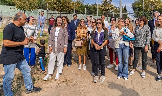 Kadifekaleli kadınlarla dayanışma sofrası- Kamu Çalışanı