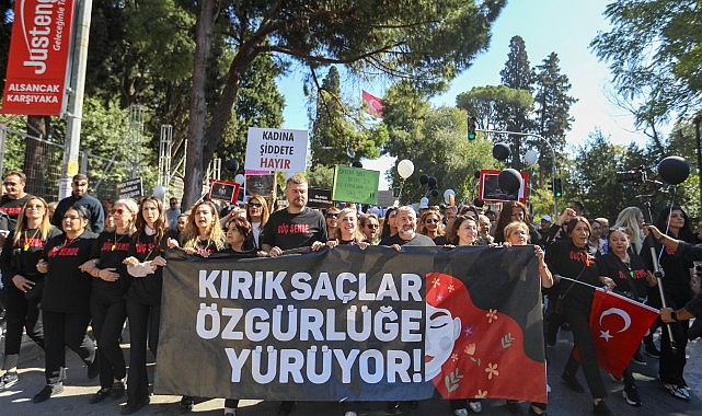 Kırık saçlar özgürlüğe Buca’da yürüdü- Kamu Çalışanı