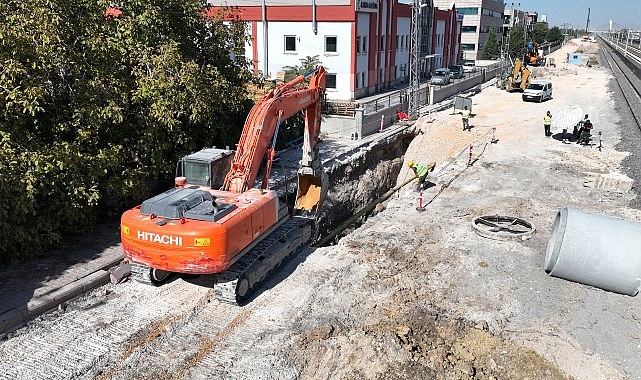 KOSKİ, Banliyö Hattında Altyapıyı Güçlendiriyor- Kamu Çalışanı