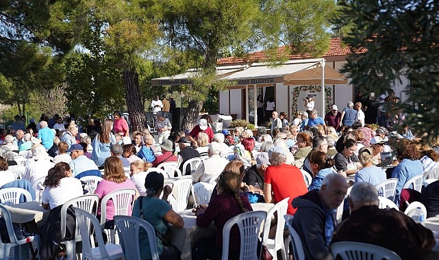 Seferihisar’ın Çınarları yeniden piknikte buluştu- Kamu Çalışanı