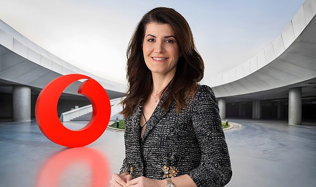 Yapay Zekâyla “Güven Uçurumu”nu Kapatan Şirketler, Geleceğe Hazır Hale Geliyor- Kamu Çalışanı