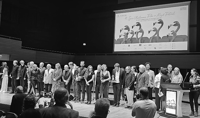 4. İzmir Uluslararası Film ve Müzik Festivali ödül töreni yapıldı- Kamu Çalışanı