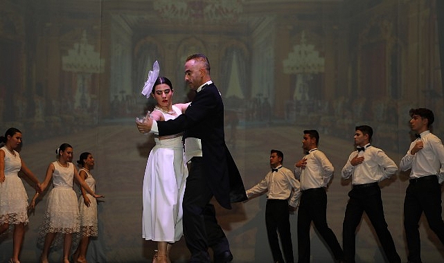 Ata’yla Son Dans İzleyicileri Büyüledi- Kamu Çalışanı