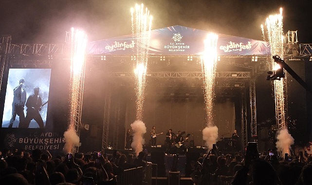 Aydınlı gençlerden Başkan Çerçioğlu’na Aydınfest teşekkürü.- Kamu Çalışanı