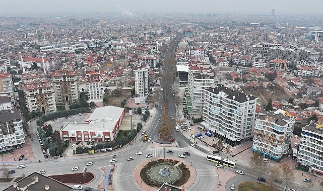 Başkan Altay: “Ahmet Özcan Caddesi’nde 2,6 KM’lik Sıcak Asfalt Çalışmasını Tamamladık”- Kamu Çalışanı