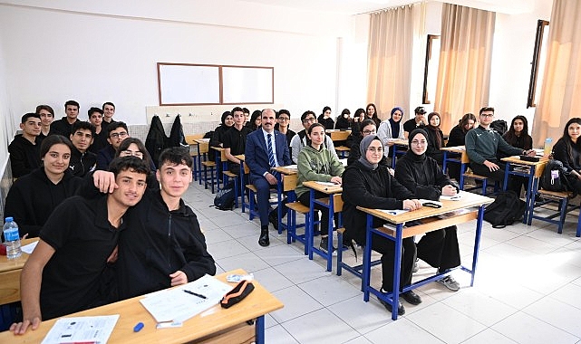 Başkan Altay’dan 12. Sınıfta Okuyan ve Üniversiteye Hazırlanan Öğrencilere Müjde- Kamu Çalışanı