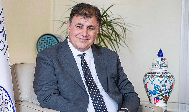 Başkan Tugay’dan açıklama “Güneş enerjisine de yenilenebilir enerji üretimine de elbette karşı değilim”- Kamu Çalışanı