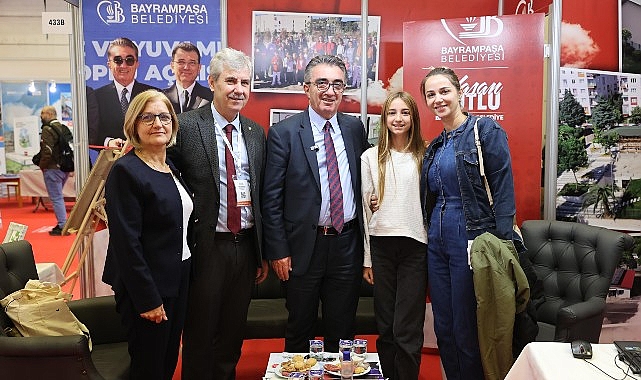 Bayrampaşa Belediyesi TÜYAP kitap fuarında- Kamu Çalışanı