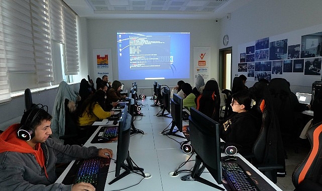 Dijital Ortamda Bilgi Güvenliği İçin ‘Siber Güvenlik Atölyesi’ Eğitimleri- Kamu Çalışanı