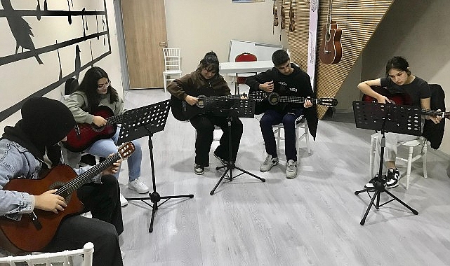 Dilovası’nda Müzik Kursları İlgi Odağı Oldu- Kamu Çalışanı