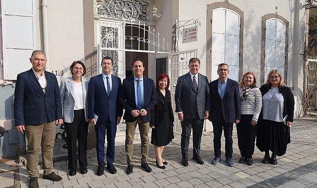 İzmir’de sağlıkta iş birliği dönemi başlıyor- Kamu Çalışanı