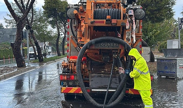 İzmir’de yağmur teyakkuzu- Kamu Çalışanı
