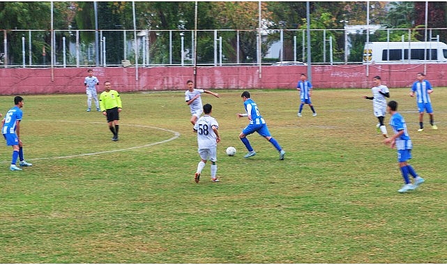 Kemer Belediye Merkez Spor evinde galip geldi- Kamu Çalışanı