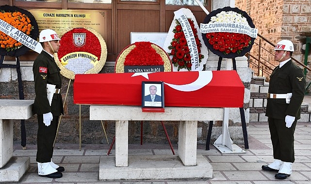 Kıbrıs Gazisi Piyade Binbaşı Süleyman Mesut Çelikbilek, Askeri Törenle Uğurlandı- Kamu Çalışanı