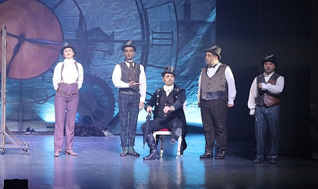 Kocaeli Büyükşehir’den Öğretmenler Günü’ne özel tiyatro- Kamu Çalışanı