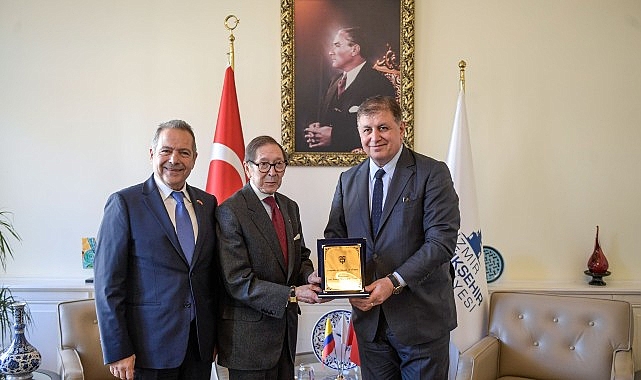 Kolombiya ile İzmir arasında kardeşlik ilişkileri gelişecek- Kamu Çalışanı