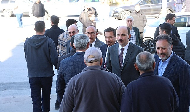 Milletvekili Özer, Başkan Altay ve İlçe Belediye Başkanları Beyşehirliler Yapıcı Camii’nde Vatandaşlarla Buluştu- Kamu Çalışanı