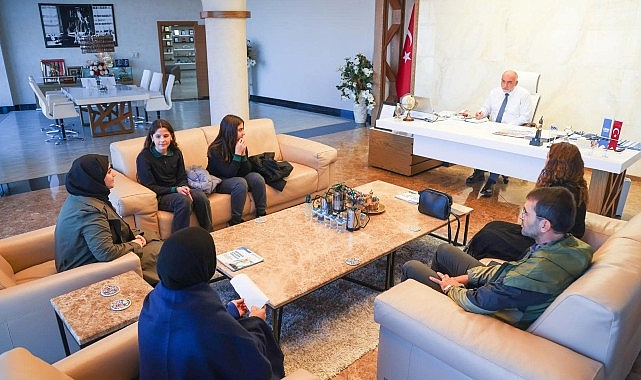 Öğrenciler Sordu Başkan İbrahim Sandıkçı Cevapladı – Kamu Çalışanı