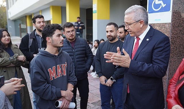 Rektör Prof. Dr. Budak sınavlara hazırlanan öğrencileri ziyaret etti- Kamu Çalışanı