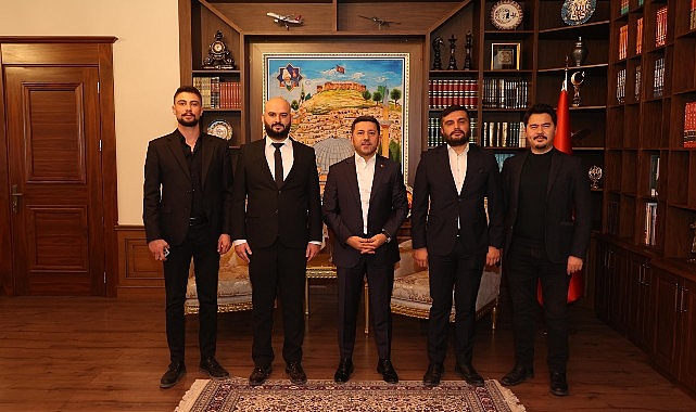 Zafer Partisi’nden Arı’ya Ziyaret- Kamu Çalışanı