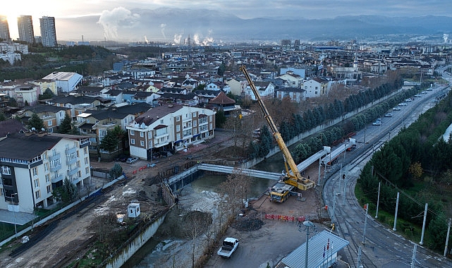 Alikahya tramvayında istikamet Kocaeli Stadı- Kamu Çalışanı