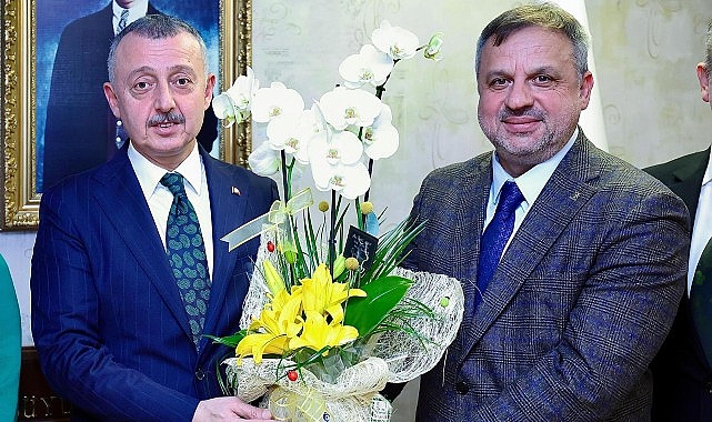 Başkan Büyükakın, kongresini tamamlayan ilçe başkanlarını kabul etti- Kamu Çalışanı