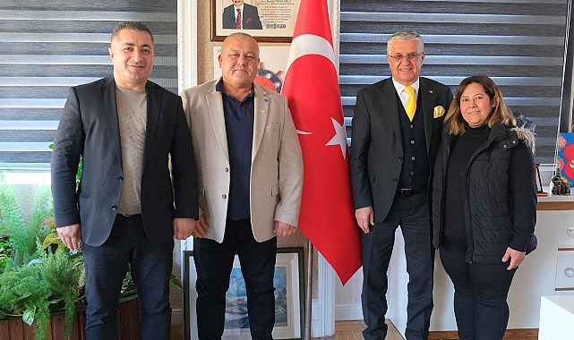 Başkan Topaloğlu’na nezaket ziyareti – Kamu Çalışanı