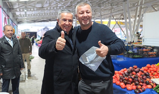 Başkan Topaloğlu’ndan pazar esnafına çorba ikramı- Kamu Çalışanı