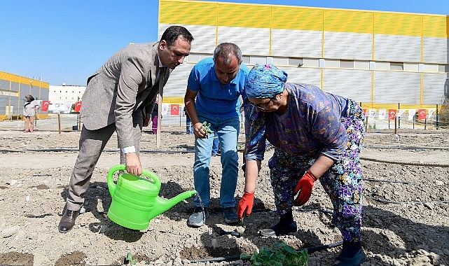 Bornovalı Kadınlara Toplumsal Cinsiyet Eşitliği- Kamu Çalışanı