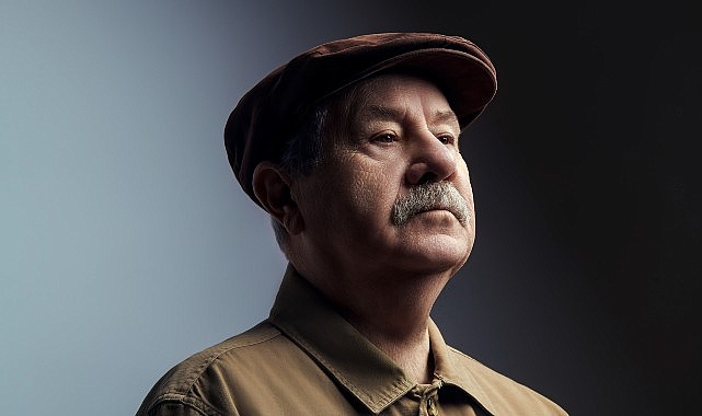 Bülent Ortaçgil 11 Aralık’ta Yapı Kredi 80. Yıl Sahnesi’nde!- Kamu Çalışanı