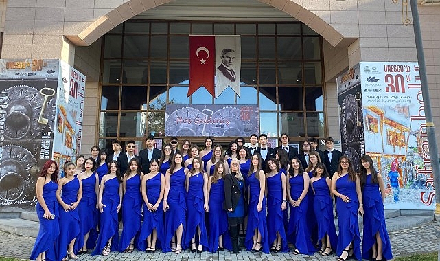 Büyükşehir Korosu, Korolar Maratonu’nda Sahne Aldı- Kamu Çalışanı