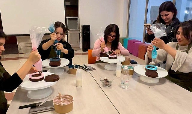 Büyükşehir’den gençlere ücretsiz atölyeler- Kamu Çalışanı