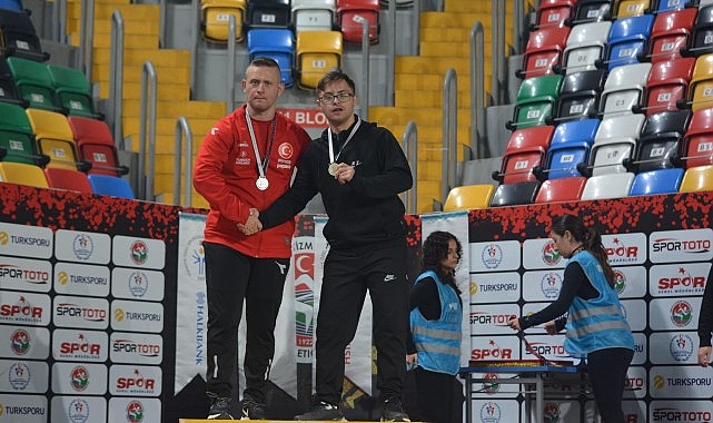 Canikli Sporcu Ali Topaloğlu Madalyaları Topladı – Kamu Çalışanı