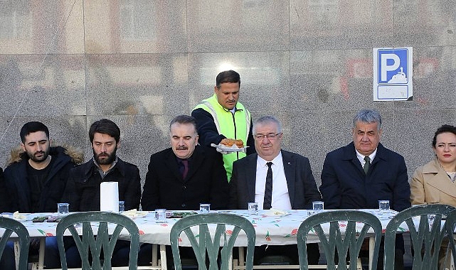 Edremit Belediyesi’nde Eski Başkan Tuncay Kılıç Anıldı- Kamu Çalışanı