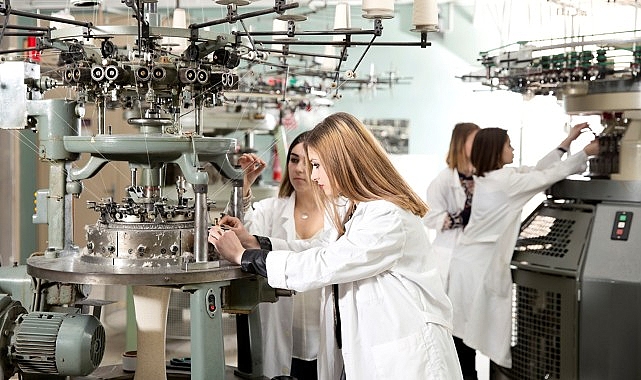 Ege Üniversitesi Tekstil Mühendisliği Bölümü Türkiye birincisi!- Kamu Çalışanı