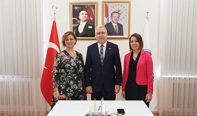 Hemodiyaliz hastalarının beslenme ve sıvı takibine yönelik yapay zeka destekli mobil uygulama geliştirecekler- Kamu Çalışanı