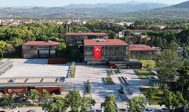 İnegöl Belediyesi’nde Görev Değişimi- Kamu Çalışanı