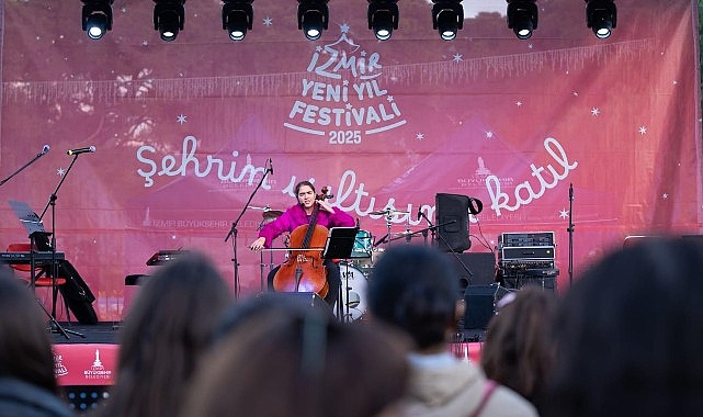 İzmir’in en neşeli festivali  başladı- Kamu Çalışanı