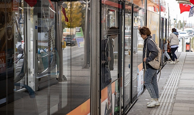 Konak Tramvayı’nda arıza nedeniyle geçici düzenleme- Kamu Çalışanı