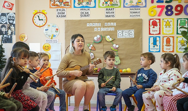 Konak’ta ‘Mutlu Çocuklar Oyun Evleri’ ile çocuklar da anneler de mutlu- Kamu Çalışanı