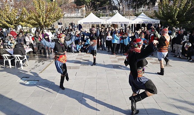 Konak’ta yeni yıl coşkusu kermeslerle devam ediyor- Kamu Çalışanı