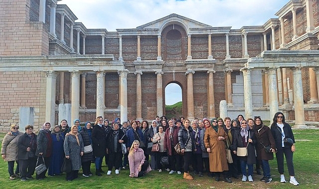 Manisalı Kadınlar Salihli İlçesindeki Güzellikleri Keşfetti- Kamu Çalışanı