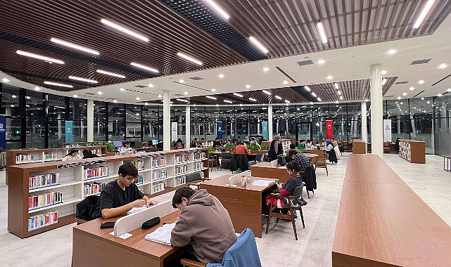 Millet Kütüphanesi’ne ilk günden yoğun ilgi- Kamu Çalışanı